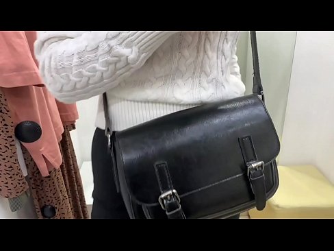 ❤️ Публичная мастурбация молоденькой сучки ФералБерри с дилдо в примерочной ❤ Русское порно на нашем сайте ❌